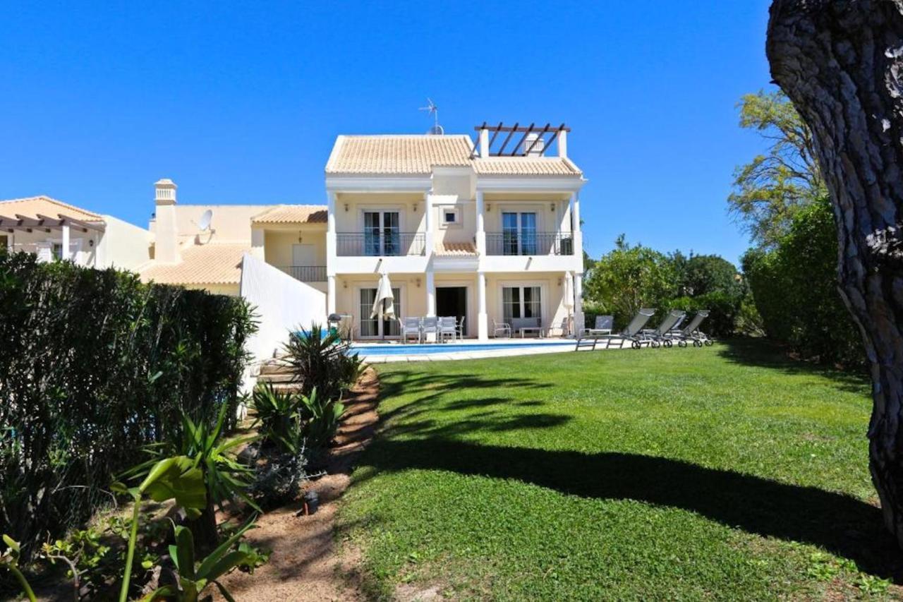 Spacious Vilamoura Villa 4 Bedrooms Villa Amendoeira Table Tennis Great Pool Area Quarteira Ngoại thất bức ảnh