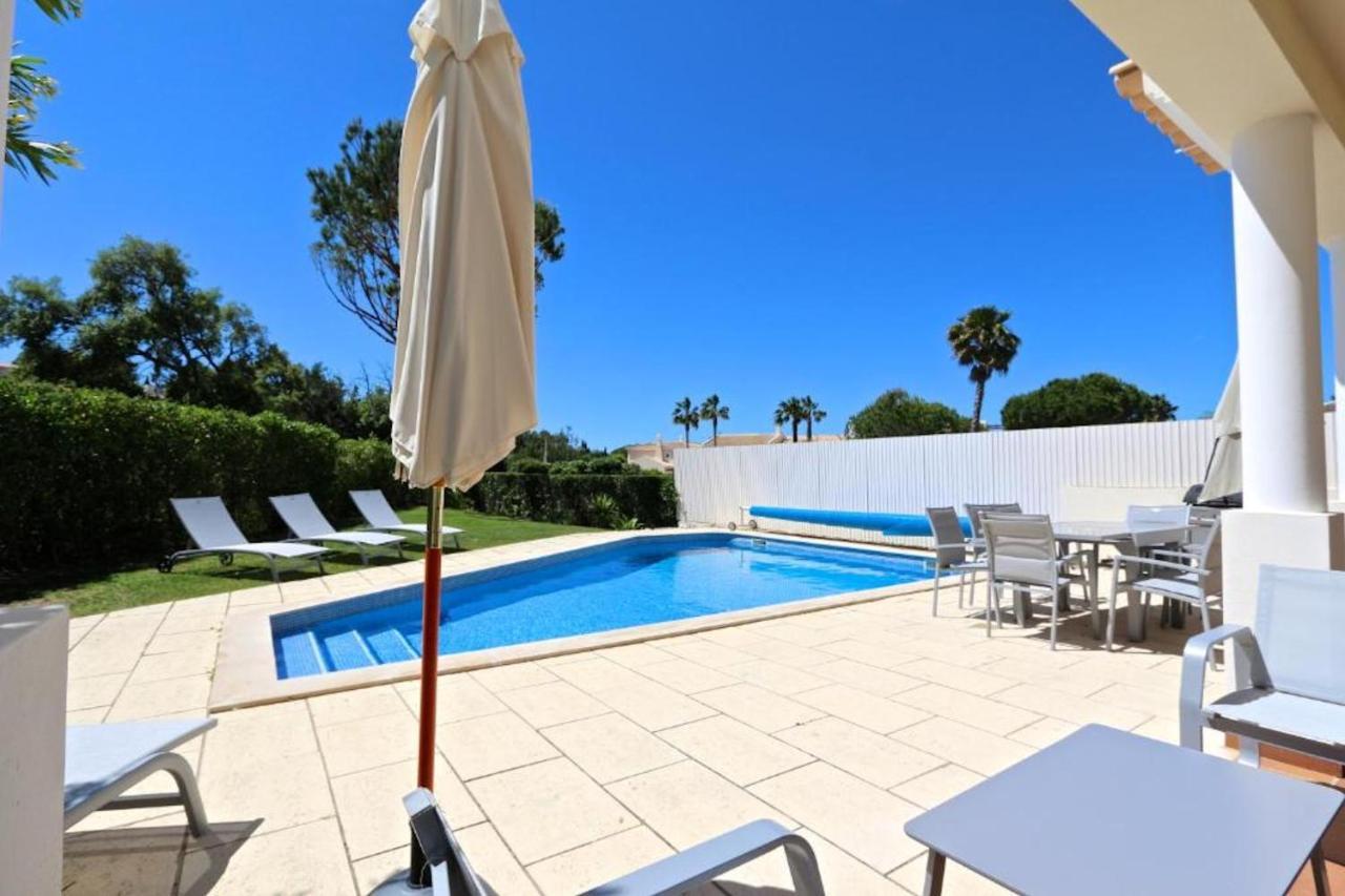 Spacious Vilamoura Villa 4 Bedrooms Villa Amendoeira Table Tennis Great Pool Area Quarteira Ngoại thất bức ảnh