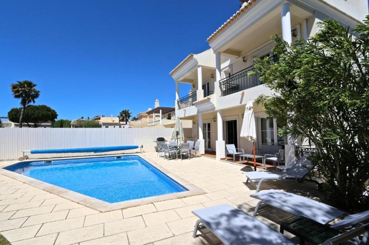 Spacious Vilamoura Villa 4 Bedrooms Villa Amendoeira Table Tennis Great Pool Area Quarteira Ngoại thất bức ảnh